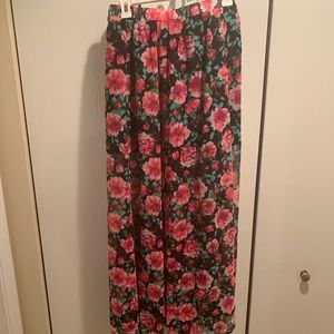 Maxi skirt